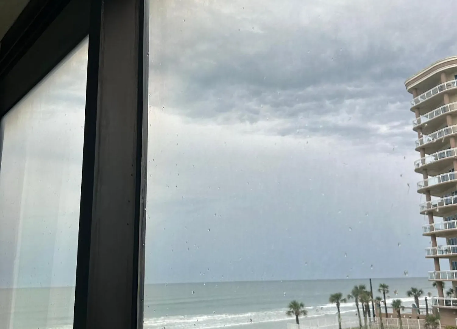 Oceanside Inn Daytona Beach Aparthotel